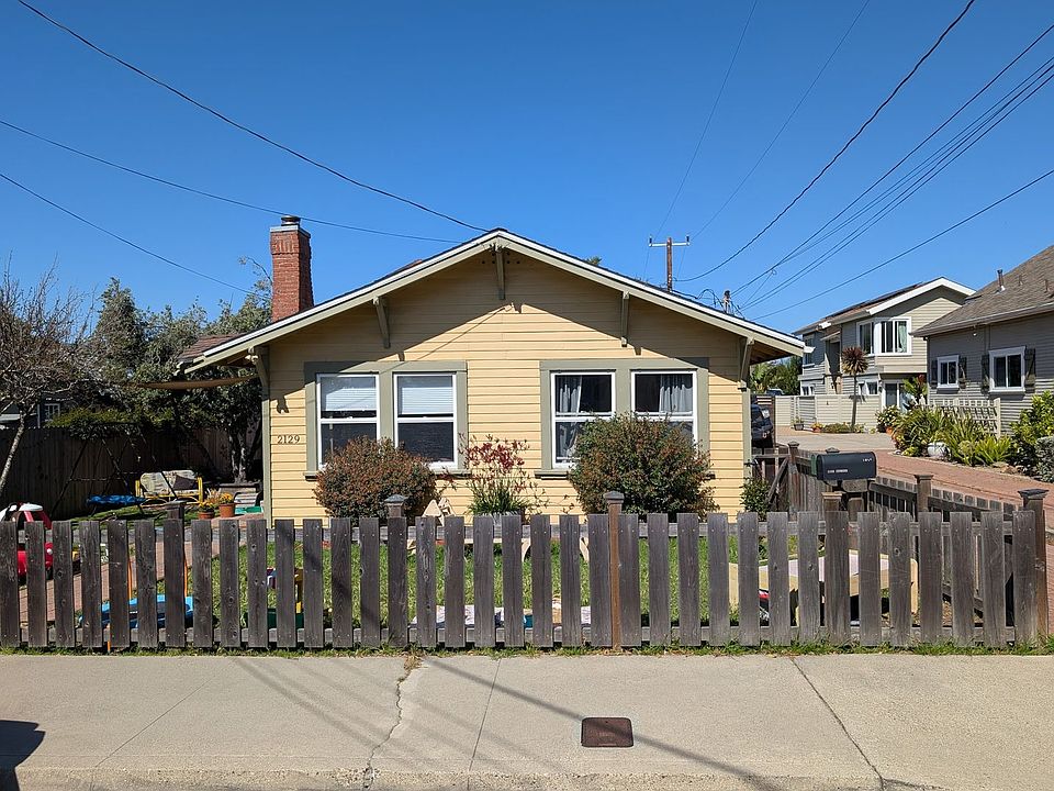 2nd image of 2125-2129 Cypress St