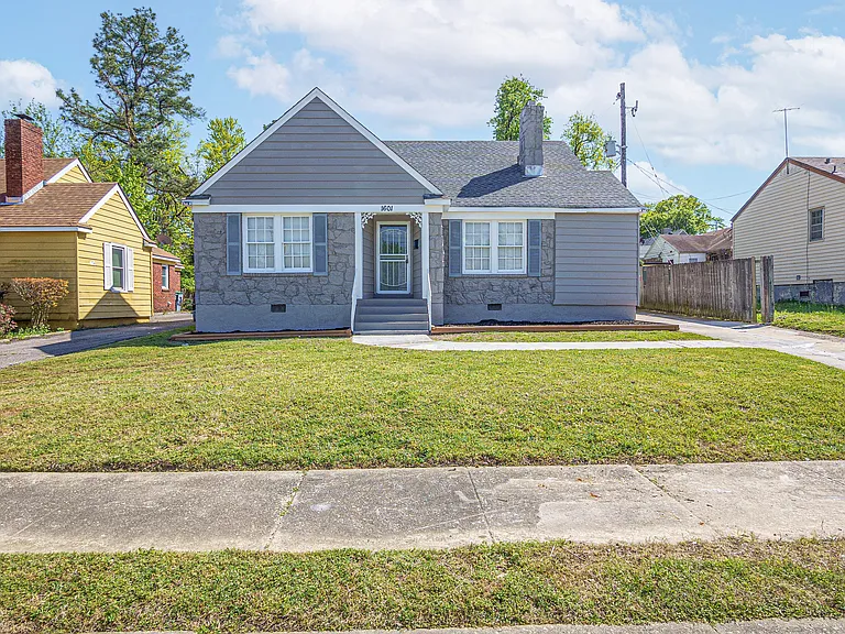 1601 N Michelle Cir — Photo 4