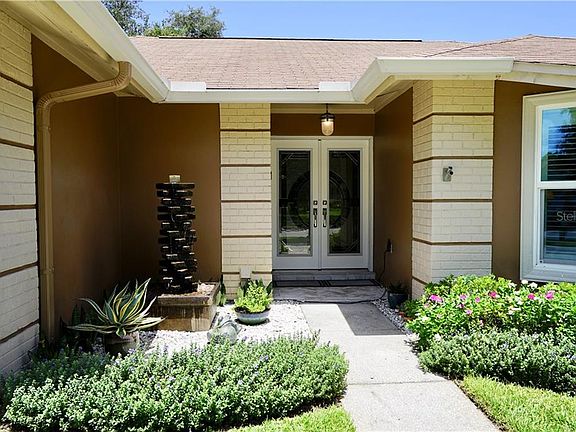4th image of 3114 Lakestone Dr