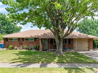 5601 Shady Oak St, Dayton, OH 45424
