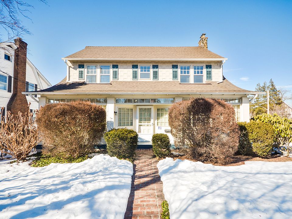 1st image of 40 Bryant Ave