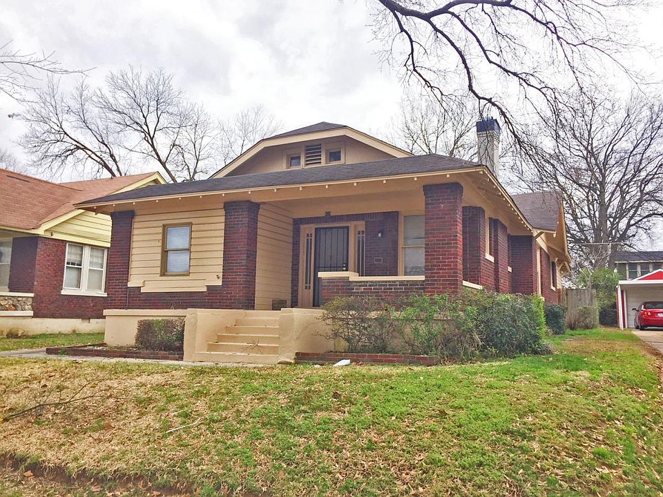 1st image of 819 N Willett St