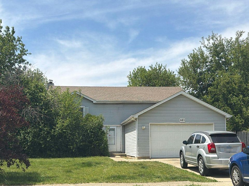 1st image of 951 Campbell Dr