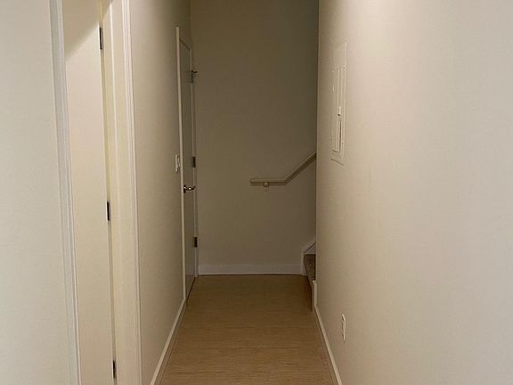 5th image of 55 Trumbull St APT 9