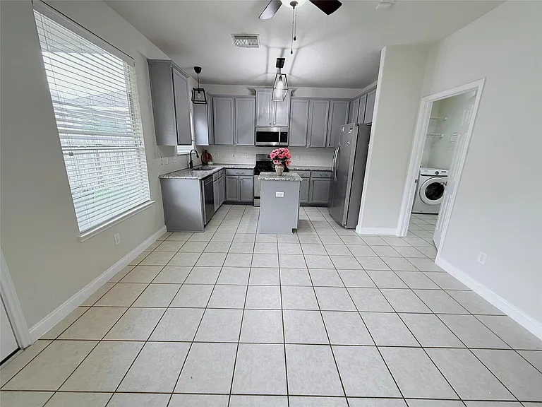 26430 Richwood Oaks Dr — Photo 8