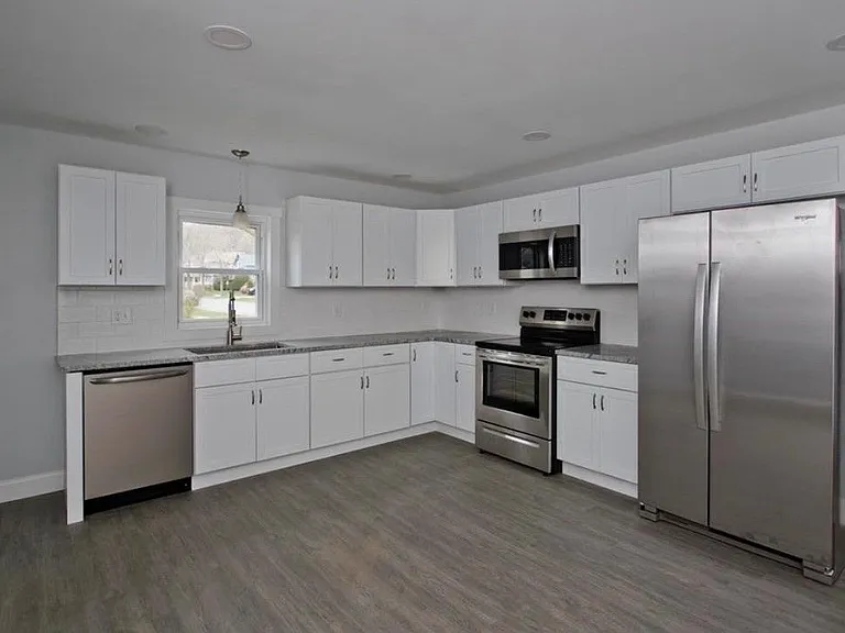 1012 Pine St — Photo 6