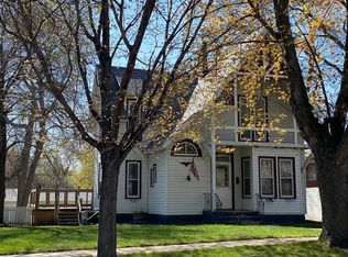 409 2nd St NW, Watertown, SD 57201