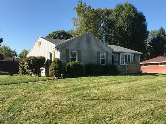 2nd image of 190 Elaine Dr