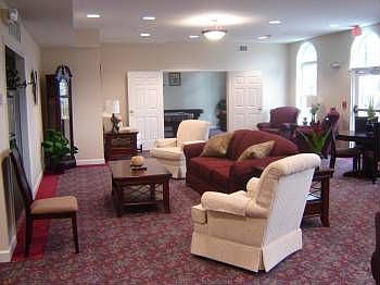 2nd image of 1400 Front St APT 17