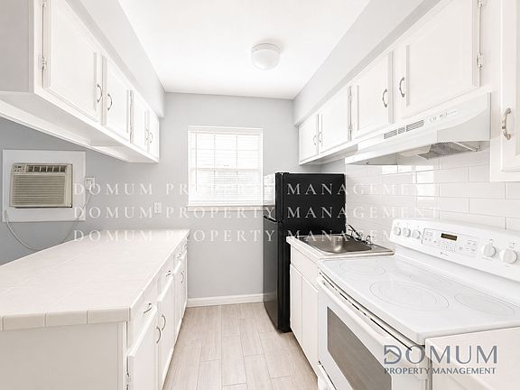 4th image of 6300 N 11th St APT 26