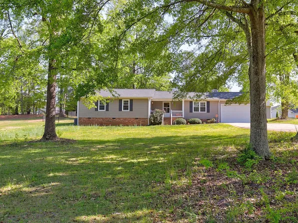 419 Dogwood Cir, Inman, SC 29349
