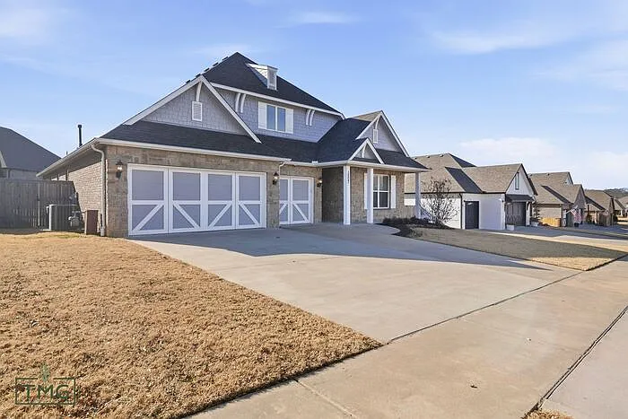 4 bed, 3.5 bath, 2937 sqft, $3,175 — Photo 3
