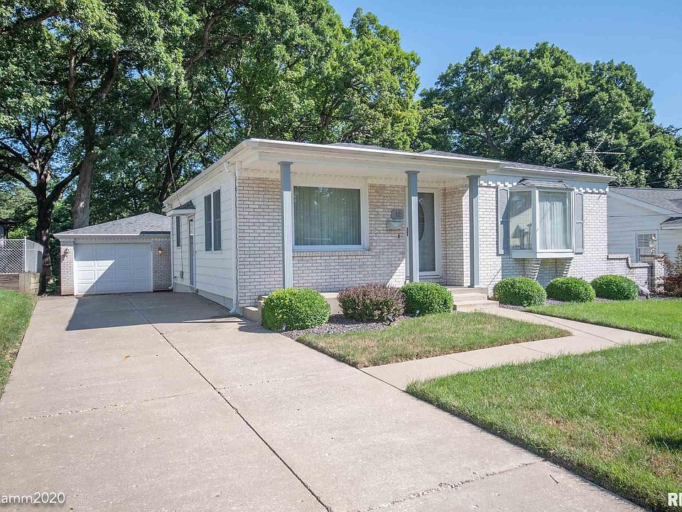 1st image of 12 Lauterbach Dr