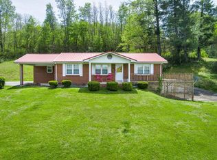 2927 Gainesboro Hwy, Celina, TN 38551