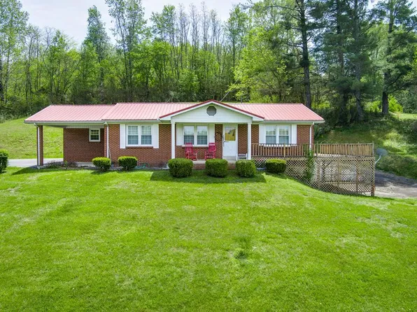 2927 Gainesboro Hwy, Celina, TN 38551