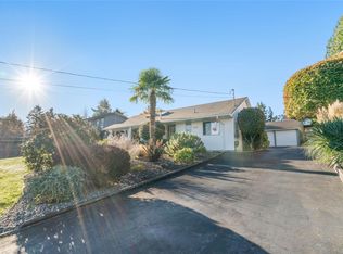 1379 Reef Rd, Nanaimo, BC V9P 9B9