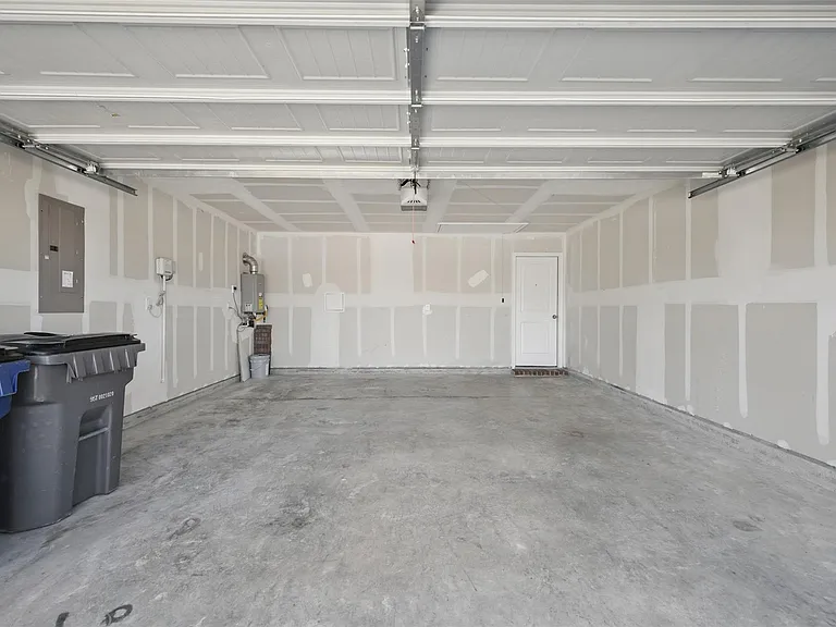 1326 Eldridge Pond St — Photo 16