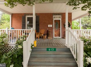 613 Park St, Waynesboro, PA 17268