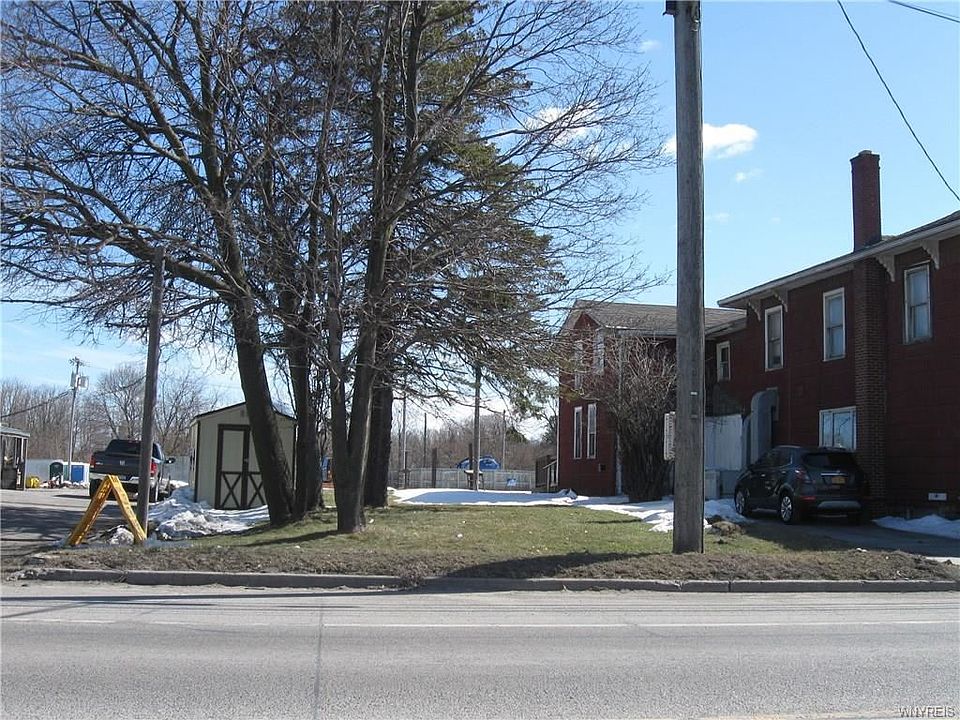 1st image of 78 Lake St APT 5