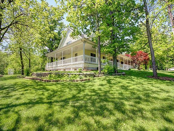 2nd image of 5472 E County Road 1600n