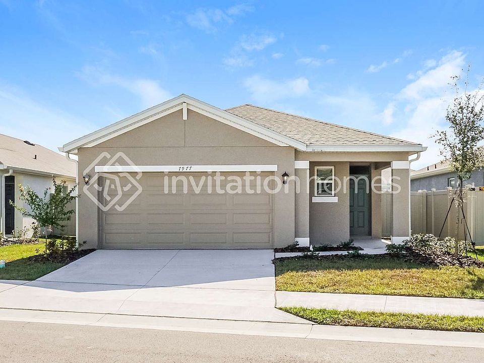 1st image of 7977 Majestic Palms Ct
