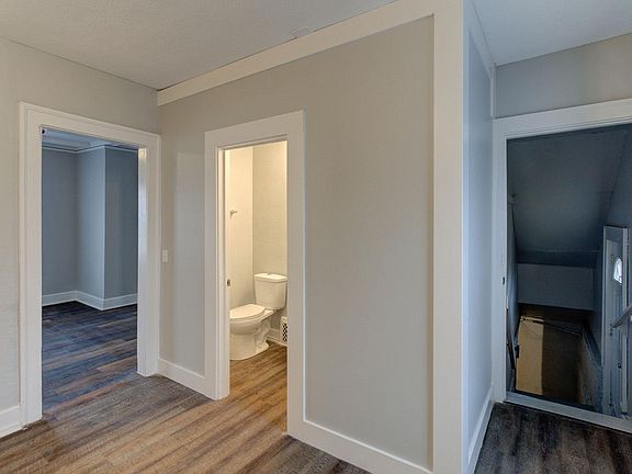 4th image of 912 E 22nd St #912