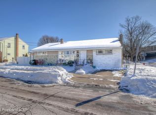 785 Floralon Dr, Kingston, PA 18704