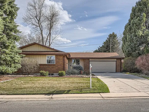 8122 W Woodard Drive, Lakewood, CO 80227