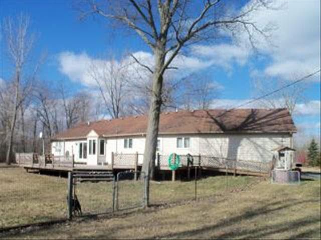 2nd image of 8665 W Newburg Rd