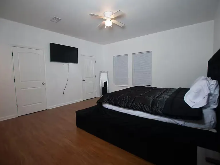 3112 Clay St — Photo 20