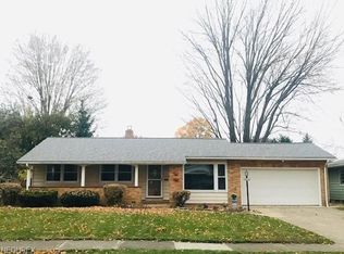 3800 W 213th St, Fairview Park, OH