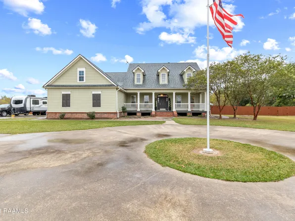 246 Calypso Ln, Rayne, LA 70578