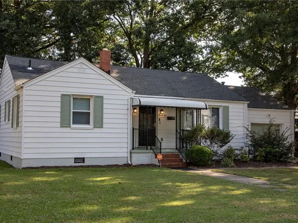 22 Rex Ave, Portsmouth, VA 23702