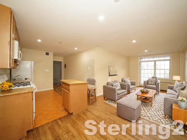 28-21 Astoria Boulevard image 1 of 12