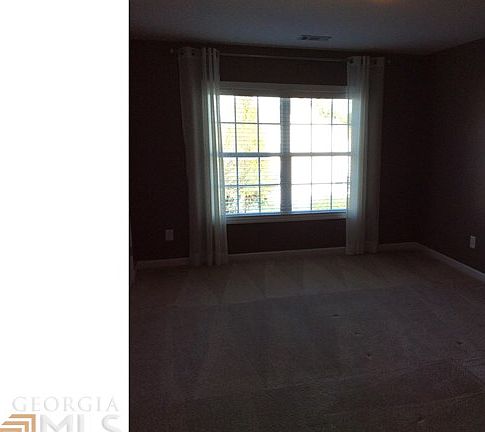 4th image of 5205 Chattanooga Way