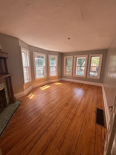 721 Ashland Ave #1F Photo 1