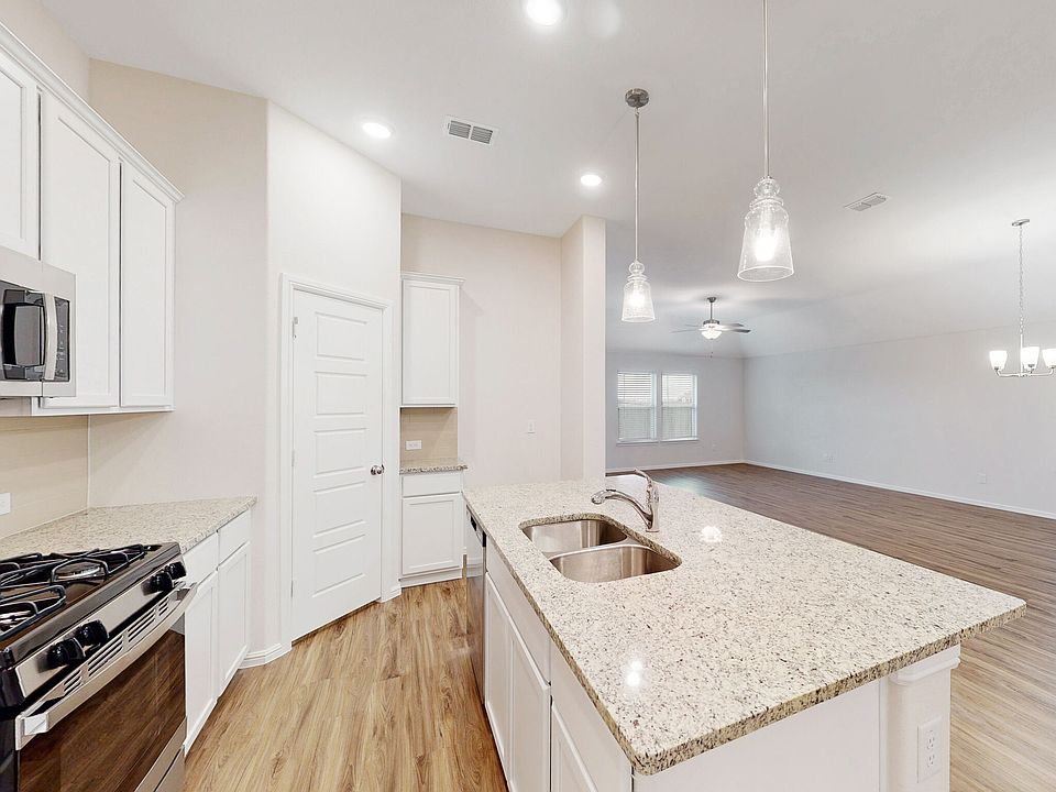 Kingsley Plan, Woodmere, Denton, TX 76210 Zillow