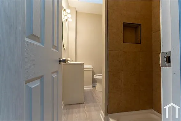 3222 Lyndale Ave — Photo 10