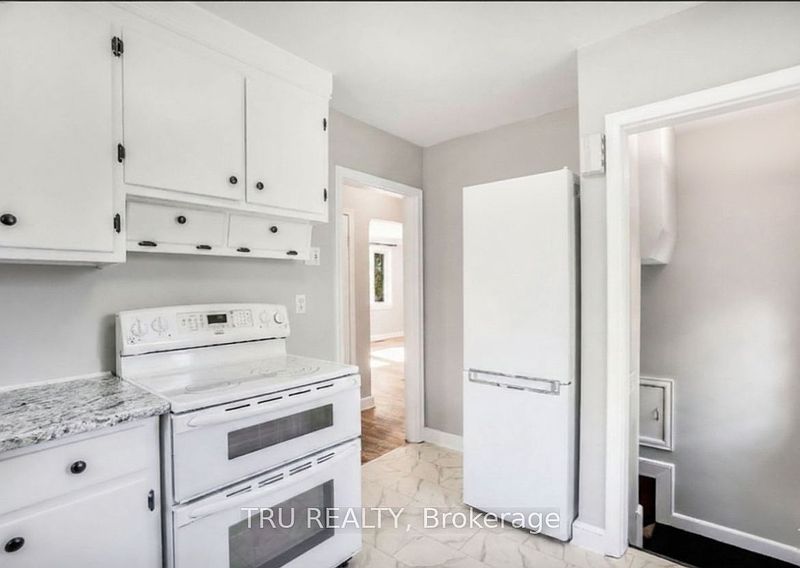 Ottawa House for rent - 3 Bedrooms — photo 8