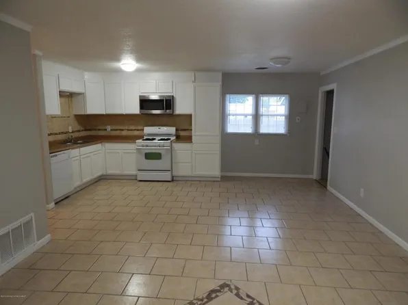 3120 S Nelson St, Amarillo, TX 79103