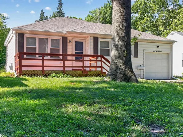 4233 D St, Lincoln, NE 68510
