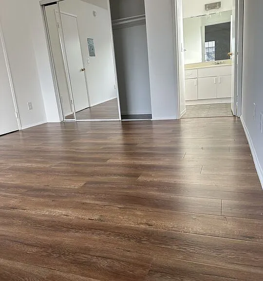 710 Crenshaw Blvd #201 — Photo 10