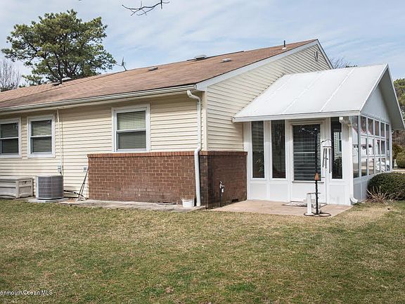 4th image of 46A Auburn St #54B