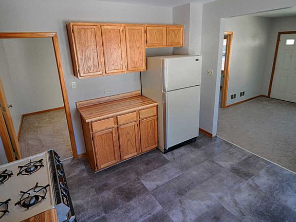 5th image of 8729 S Mozart Ave