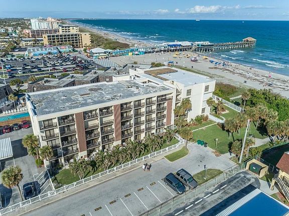 2nd image of 5300 Ocean Beach Blvd APT 401
