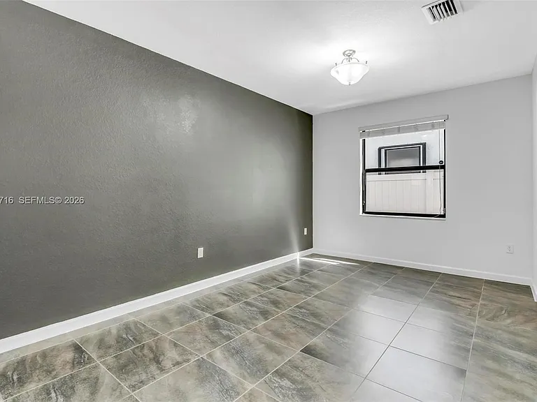 3440 W 100th Ter — Photo 9