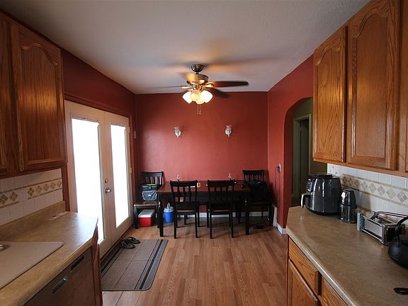 4th image of 2319 260th Ave