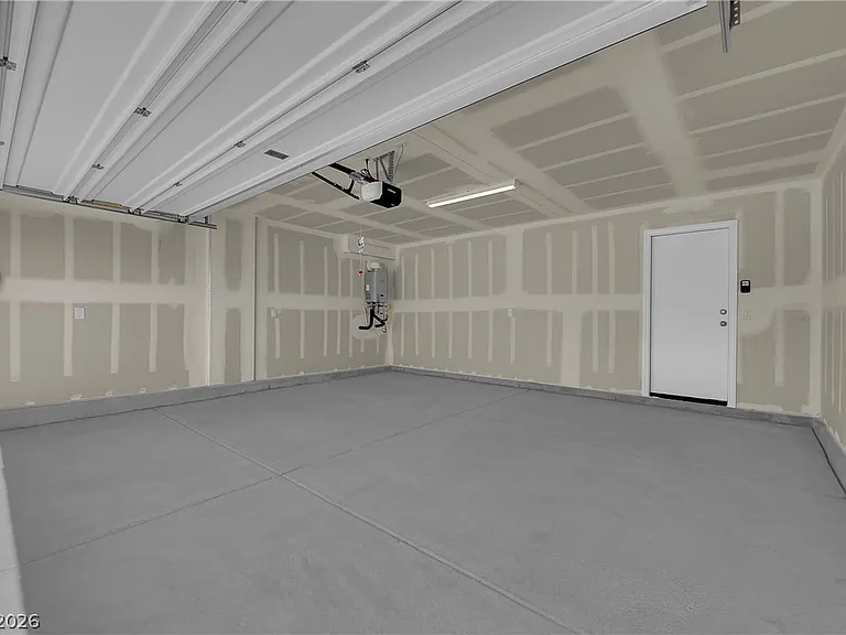 6088 S Tomsik St — Photo 35