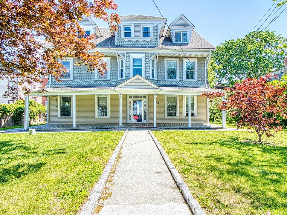 1st image of 570 City Island Ave APT 2L