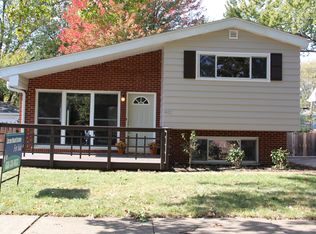 442 N Harvard Ave, Villa Park, IL 60181